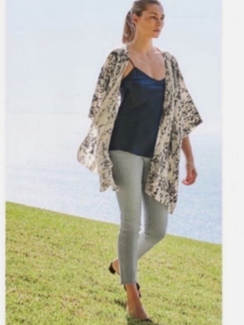 Neiman Marcus 100% Cashmere Leopard Open Front Long Cape Shrugs Cardigan, L/XL